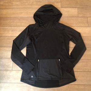 Women’s Size Large T Athleta Pullover